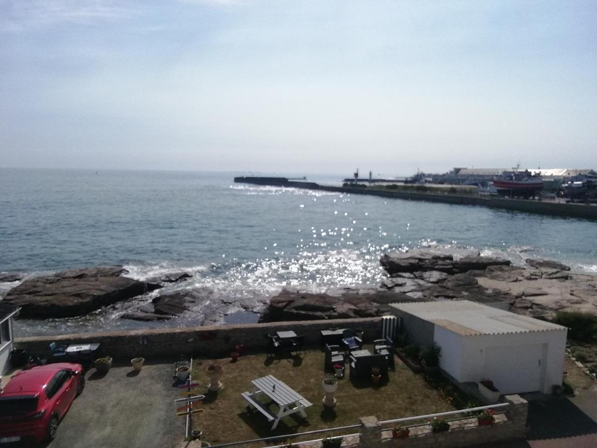 La Rose Des Mers Tréffiagat Екстериор снимка